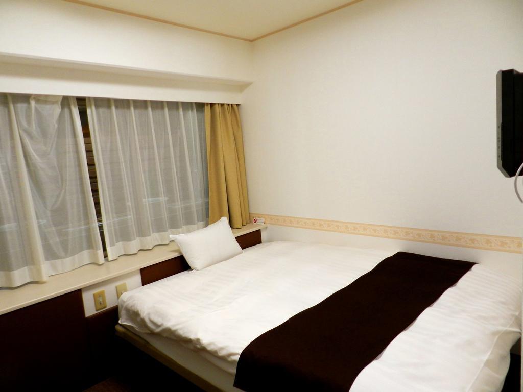 Check In Matsuyama Hotel Matsuyama  Buitenkant foto